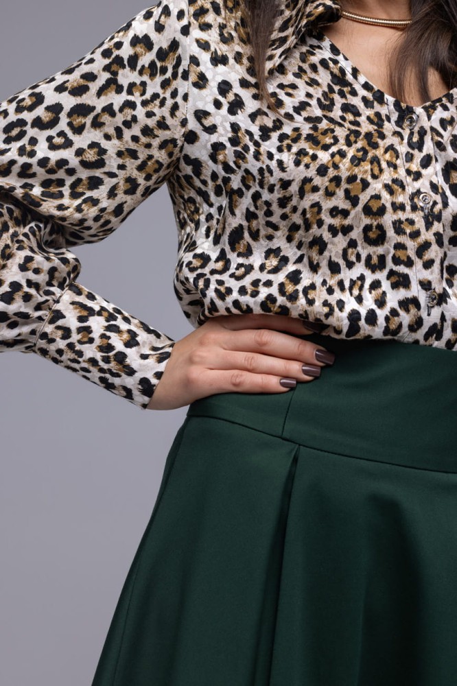 Spódniczka It Girl - krótka, rozkloszowana, głęboka zieleń, kontrafałdy, karczek