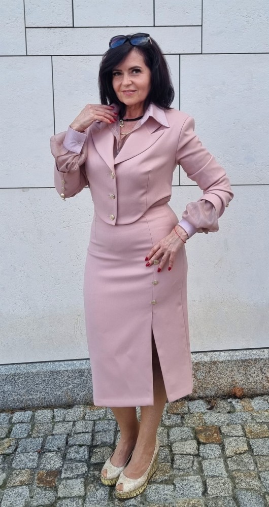 Spódnica The Pensil Rose - brudny róż, wąska, wysoki stan, rozporek z przodu, ozdobne guziki