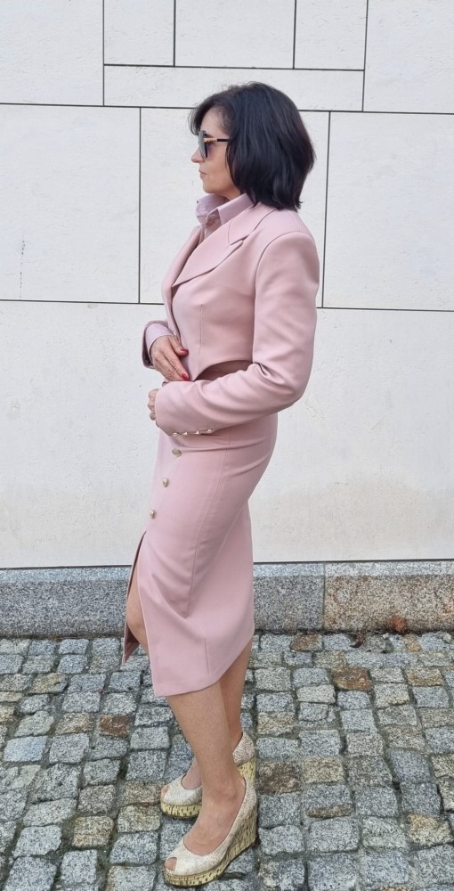 Spódnica The Pensil Rose - brudny róż, wąska, wysoki stan, rozporek z przodu, ozdobne guziki