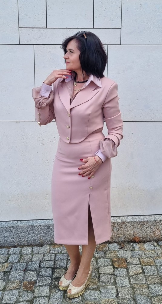 Spódnica The Pensil Rose - brudny róż, wąska, wysoki stan, rozporek z przodu, ozdobne guziki