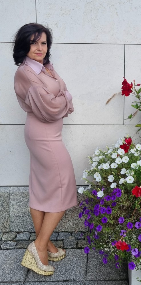 Koszula damska Drama- transparentna, brudny róż, bufiaste rękawy, obniżona linia ramion, usztywniony mankiet i kołnierzyk